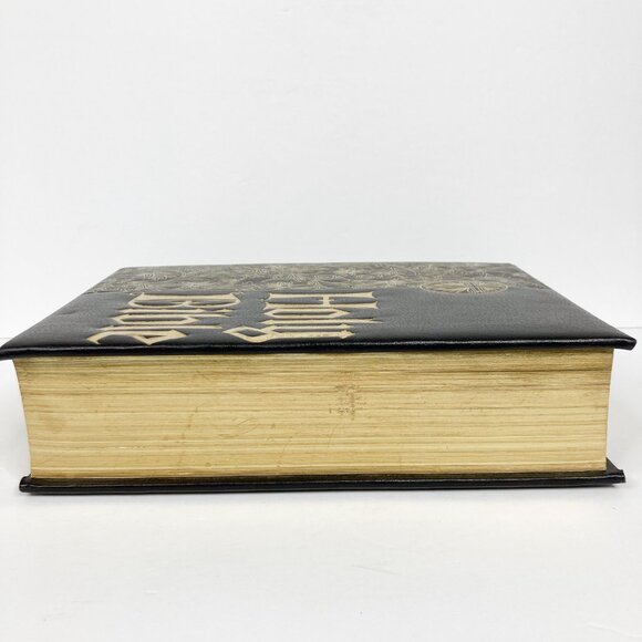 Holy Bible Family Circle Edition King James Version Riverside Illustrated Black - Picture 4 of 16